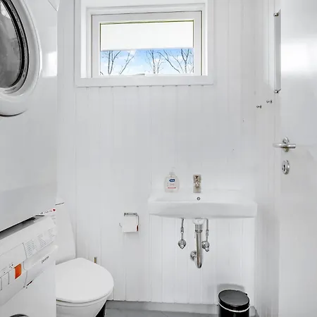 Ronnebaervaenget Ix بيت للعطل *